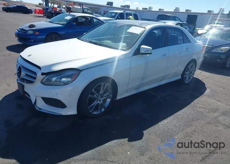 2014 Mercedes-Benz E 350 z USA, uszkodzony, nr VIN WDDHF5KB9EA782979